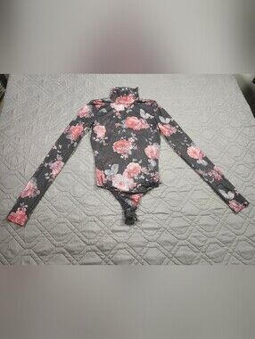 Priceless Floral Mesh bodysuit mock neckline fitted silhouette Size S, Runs Smal